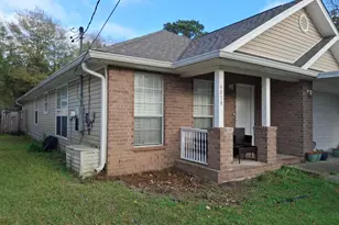 6018 Montgomery Ave, Pensacola, FL 32526 - Photo 2