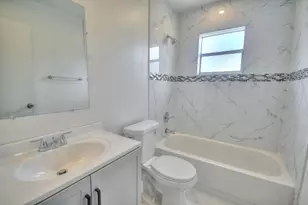 137 Normandy C, Delray Beach, FL 33484 - Photo 16