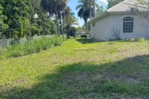 16730 Griffin Rd, Southwest Ranches, FL 33331 - Photo 10