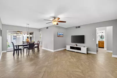 18 Colonial Club Drive #203, Boynton Beach, FL 33435 - Photo 8