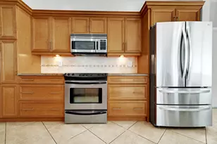 10090 SW 16th Pl, Davie, FL 33324 - Photo 22