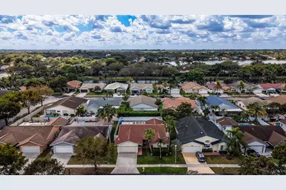 10090 SW 16th Place, Davie, FL 33324 - Photo 52