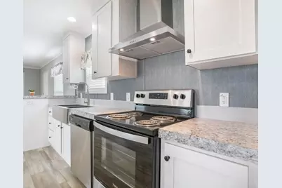 5681 SW Cypress Drive, Fort Lauderdale, FL 33312 - Photo 4