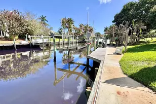 510 SW South Carolina Dr, Stuart, FL 34994 - Photo 8