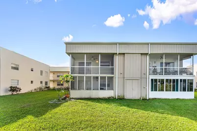 515 Flanders K, Delray Beach, FL 33484 - Photo 18