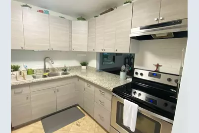 2566 Garden Drive S #306, Lake Worth Beach, FL 33461 - Photo 1