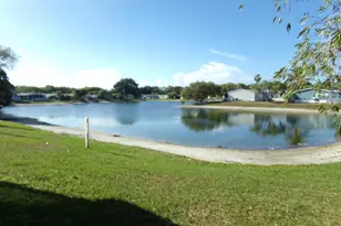 147 Plantation Blvd, Greenacres, FL 33467 - Photo 6