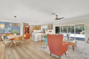 225 Orange Tree Dr, Atlantis, FL 33462 - Photo 6