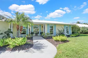 225 Orange Tree Dr, Atlantis, FL 33462 - Photo 2