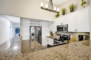 7826 NW 60th St, Tamarac, FL 33321 - Photo 16