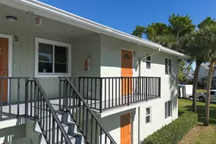 983 NW Spruce Ridge Dr, Stuart, FL 34994 - Photo 4