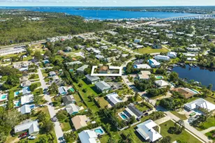 983 NW Spruce Ridge Dr, Stuart, FL 34994 - Photo 52