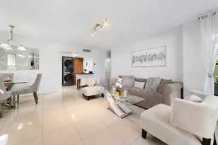 702 Sunny Pine Way, Greenacres, FL 33415 - Photo 4