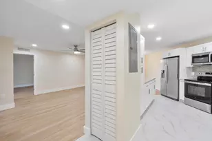 6855 W Broward Blvd, Plantation, FL 33317 - Photo 6