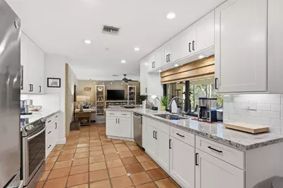 10152 Harbourtown Court, Boca Raton, FL 33498 - Photo 8