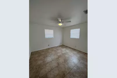 353 Silver Beach Road, Riviera Beach, FL 33404 - Photo 8