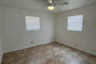 353 Silver Beach Rd, Riviera Beach, FL 33404 - Photo 8