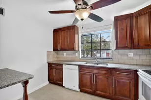 5040 Rose Hill Dr, Boynton Beach, FL 33437 - Photo 12