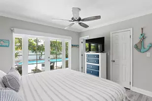 908 SE 10th St, Deerfield Beach, FL 33441 - Photo 16