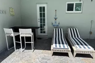 908 SE 10th St, Deerfield Beach, FL 33441 - Photo 32