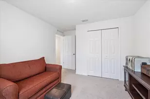 542 Mimosa St SW, Palm Bay, FL 32908 - Photo 6