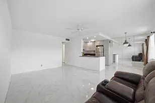 51 Markham C, Deerfield Beach, FL 33442 - Photo 8