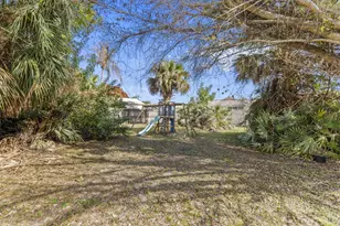 791 SE River Ct, Port Saint Lucie, FL 34983 - Photo 36