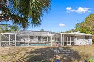 791 SE River Ct, Port Saint Lucie, FL 34983 - Photo 34