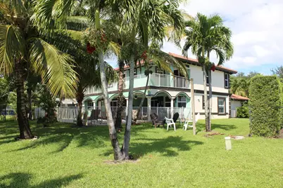 13847 Geranium Place, Wellington, FL 33414 - Photo 4