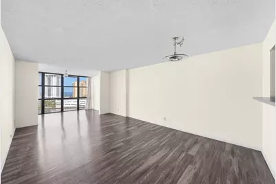 1000 Parkview Drive #1006, Hallandale Beach, FL 33009 - Photo 8