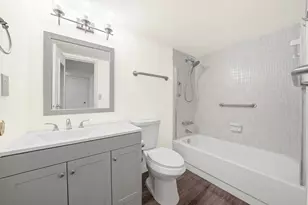 1000 Parkview Dr, Hallandale Beach, FL 33009 - Photo 14