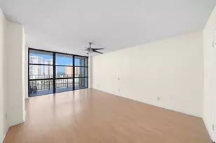 1000 Parkview Dr, Hallandale Beach, FL 33009 - Photo 12