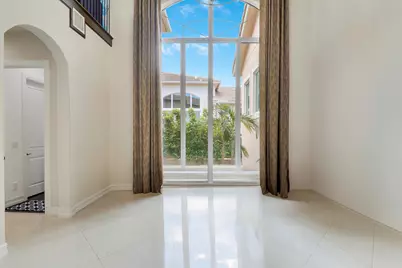 167 Rosalia Court S, Jupiter, FL 33478 - Photo 8