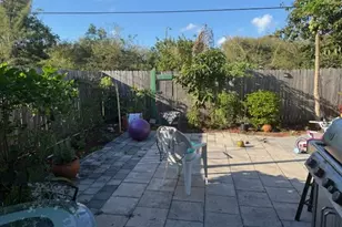 5057 Eadie Pl, West Palm Beach, FL 33407 - Photo 16