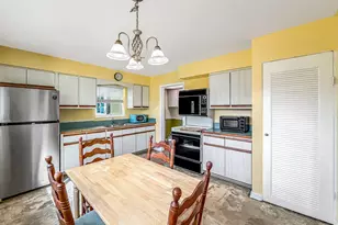 691 Snead Cir, West Palm Beach, FL 33413 - Photo 16