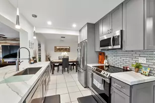 5020 SW 11th St, Margate, FL 33068 - Photo 16