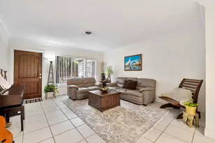 5020 SW 11th St, Margate, FL 33068 - Photo 10