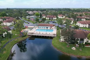 317 Knotty Pine Cir, Greenacres, FL 33463 - Photo 16