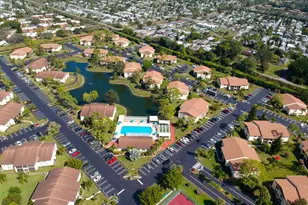 317 Knotty Pine Cir, Greenacres, FL 33463 - Photo 18