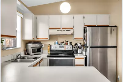 1010 NE 16th Street NE, Fort Lauderdale, FL 33304 - Photo 18