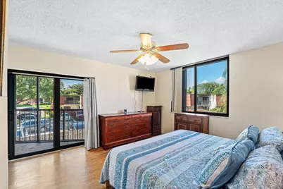 3827 Victoria Drive, West Palm Beach, FL 33406 - Photo 12