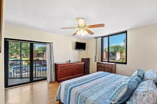 3827 Victoria Dr, West Palm Beach, FL 33406 - Photo 12