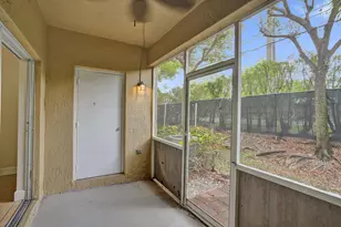 752 S W 122nd Terrace, Pembroke Pines, FL 33025 - Photo 16