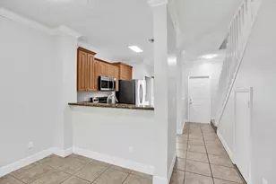 752 S W 122nd Terrace, Pembroke Pines, FL 33025 - Photo 18