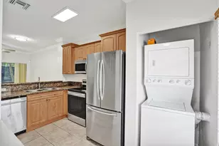 752 S W 122nd Terrace, Pembroke Pines, FL 33025 - Photo 6