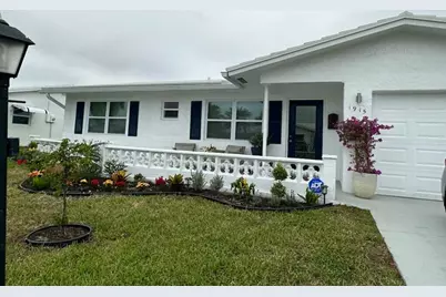 1915 SW 17th Avenue SW, Boynton Beach, FL 33426 - Photo 2