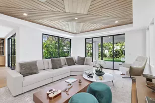 317 Greymon Dr, West Palm Beach, FL 33405 - Photo 18