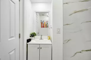 130 NE 49th St, Miami, FL 33137 - Photo 8