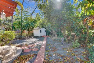 130 NE 49th St, Miami, FL 33137 - Photo 26