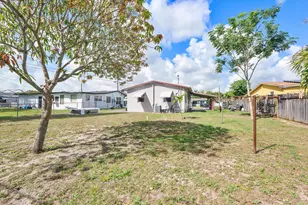640 SW 28th Terrace, Fort Lauderdale, FL 33312 - Photo 18
